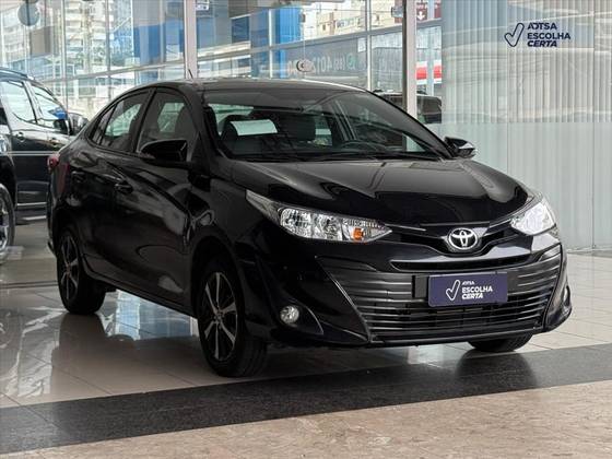 TOYOTA YARIS 1.5 16V FLEX SEDAN XS MULTIDRIVE TOYOTA YARIS 1.5 16V FLEX SEDAN XS MULTIDRIVE